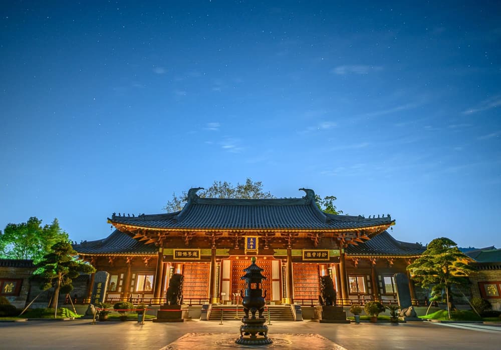 「真是佛子」有三個條件