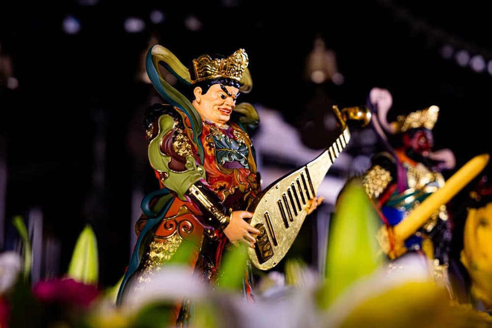 菩薩有四法，能過魔事