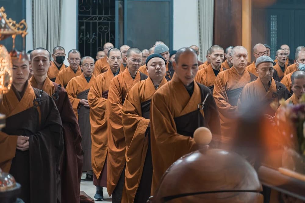 離一切相,同時即一切法