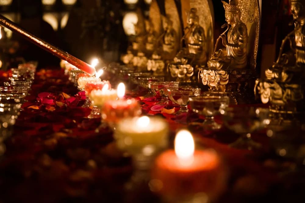 凡夫眾生一定要持戒，不持戒我們就充滿著魔氣